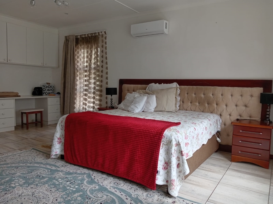 3 Bedroom Property for Sale in Beacon Bay Eastern Cape